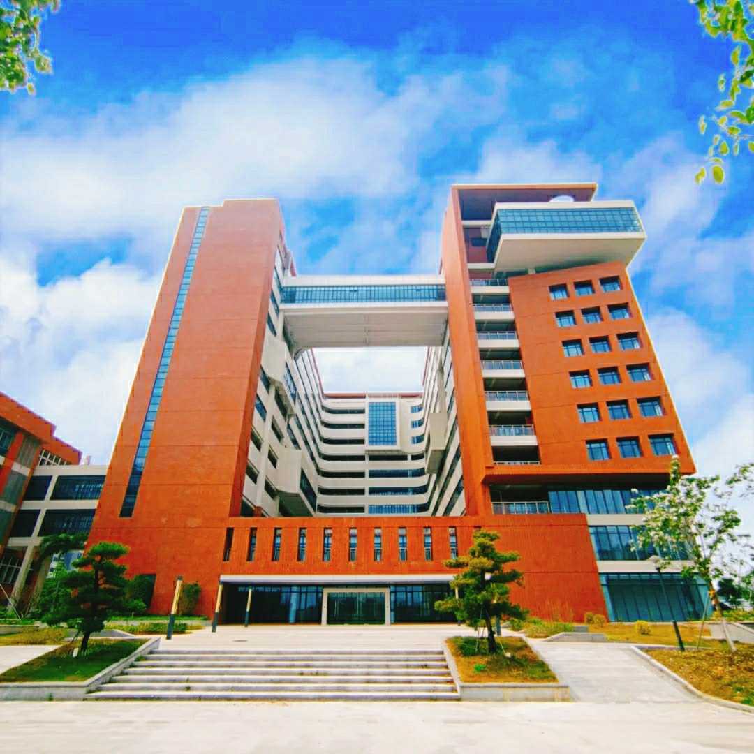 Đại học công nghệ Hoa Nam - 1 trong 4 cơ sở kỹ thuật chính