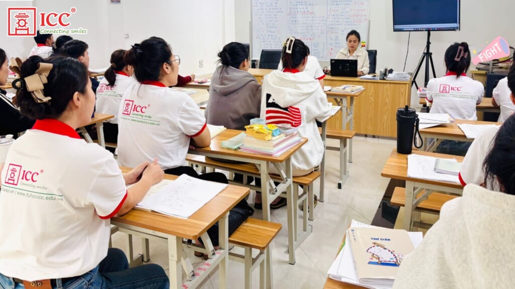 Hinh-anh-hoc-tap-tai-ICC